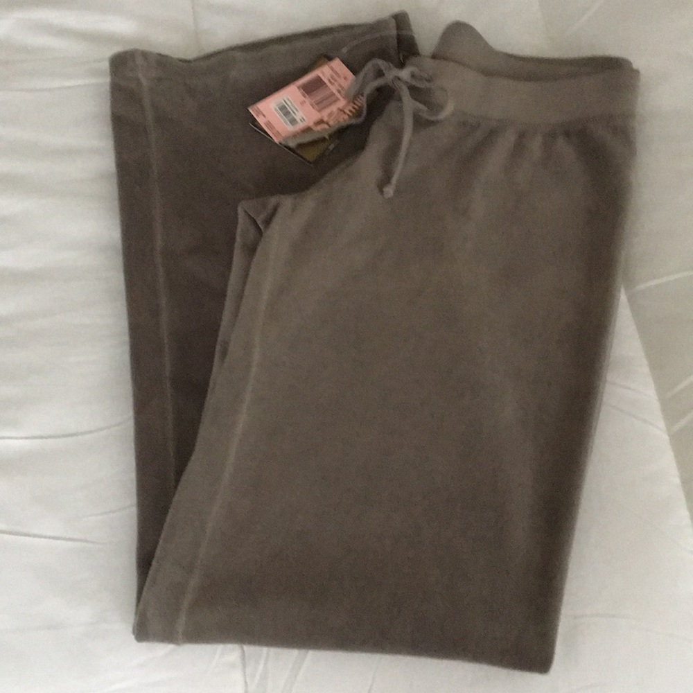 NWT✨PRICE DROP JUICY COUTURE✨velour pants